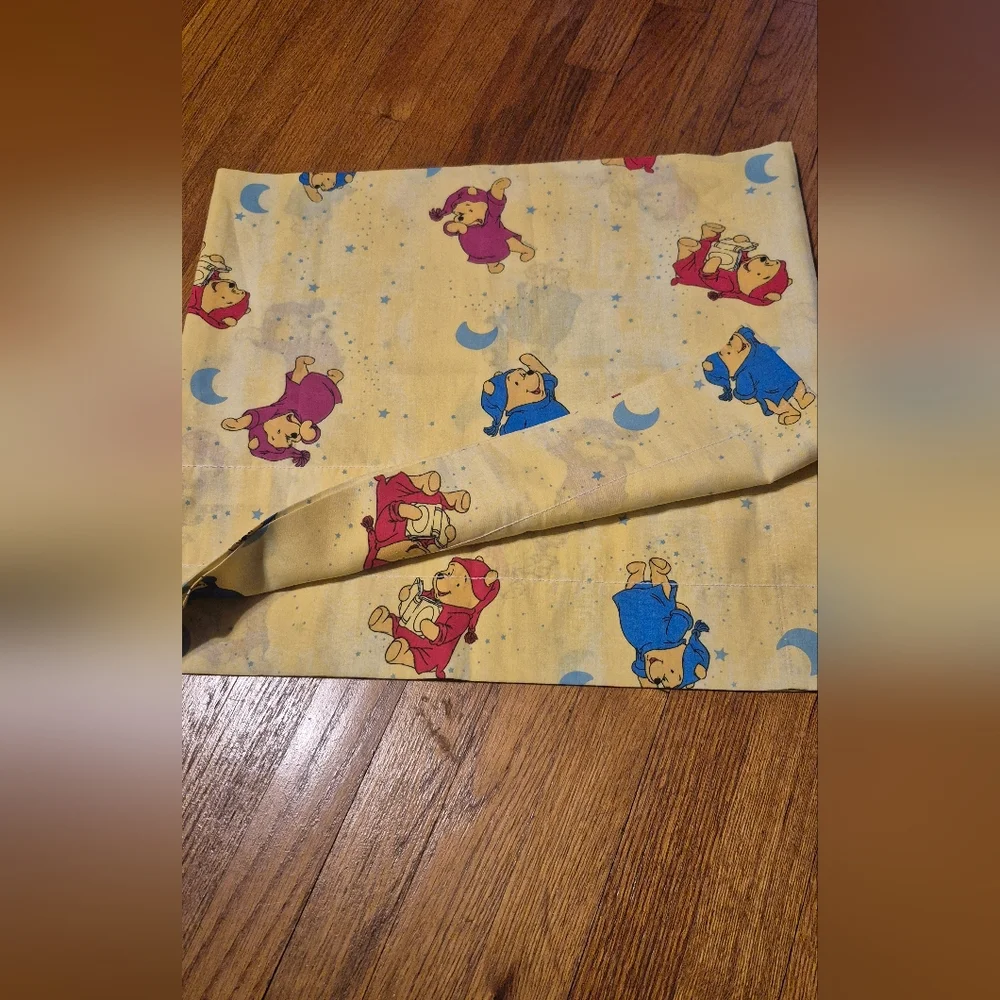 Vintage DISNEY Winnie The Pooh Valance Curtain